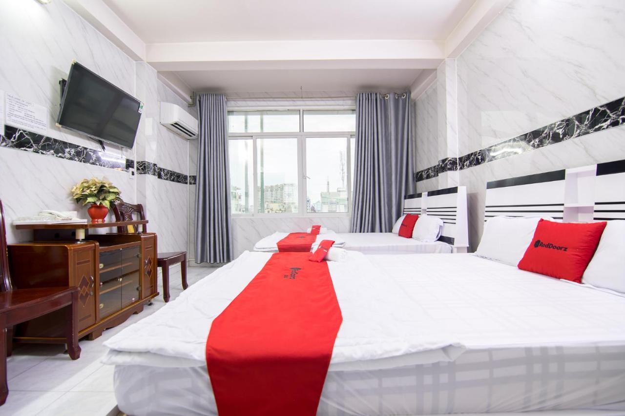 Reddoorz Plus Near Ben Thanh Market Хошимін Екстер'єр фото
