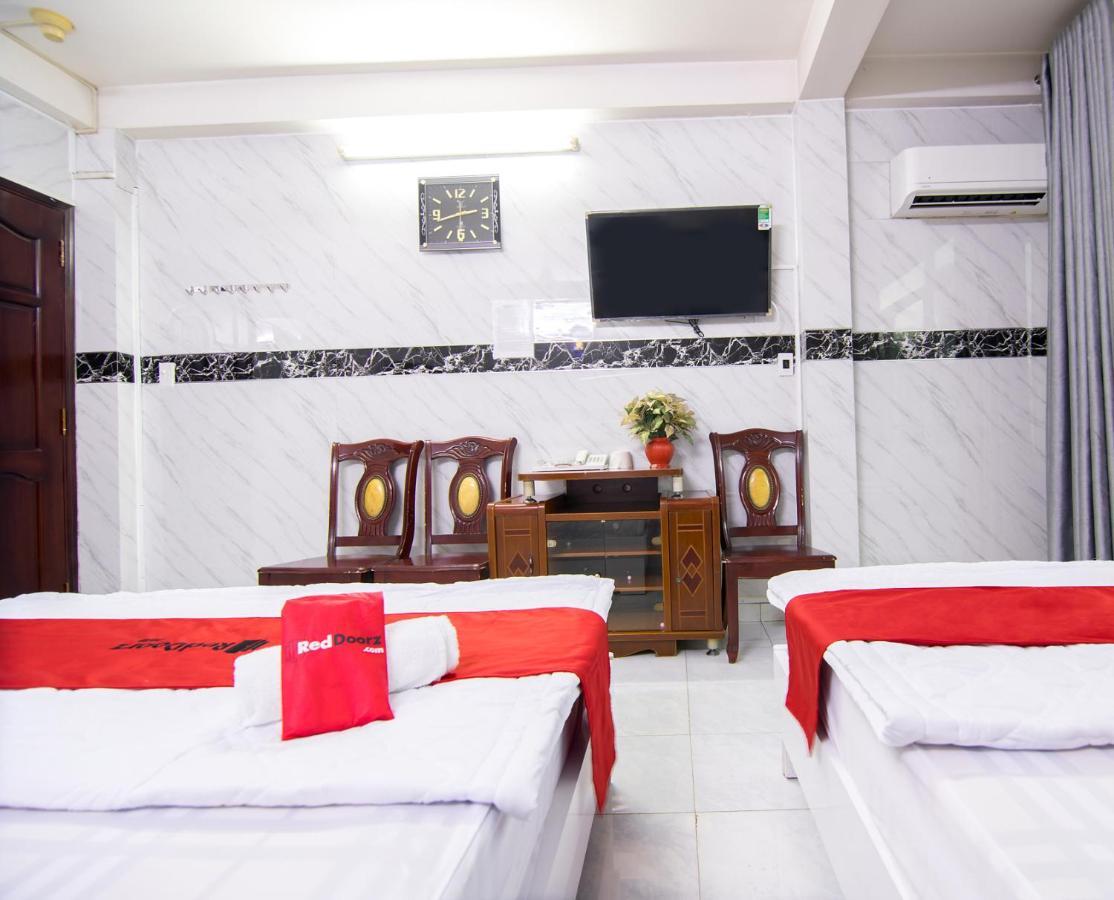 Reddoorz Plus Near Ben Thanh Market Хошимін Екстер'єр фото