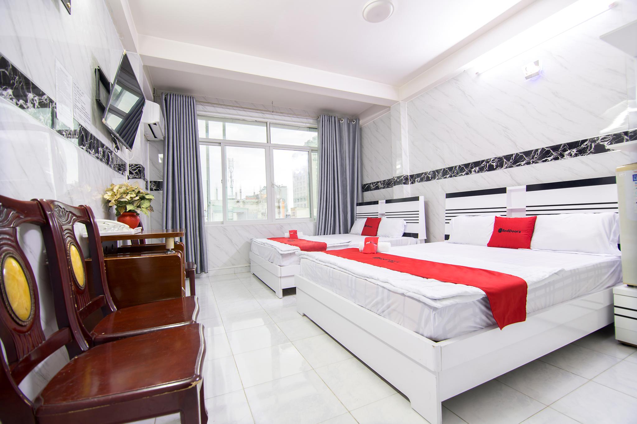 Reddoorz Plus Near Ben Thanh Market Хошимін Екстер'єр фото